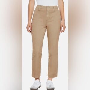 GAP Slim Ankle Pants in Tan
